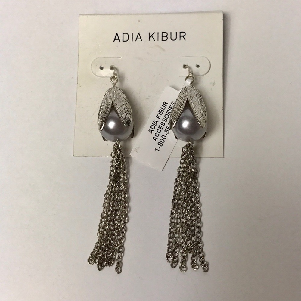 Adi's Kibur Leaf Pearl AntiqueSilver Drop Earring
